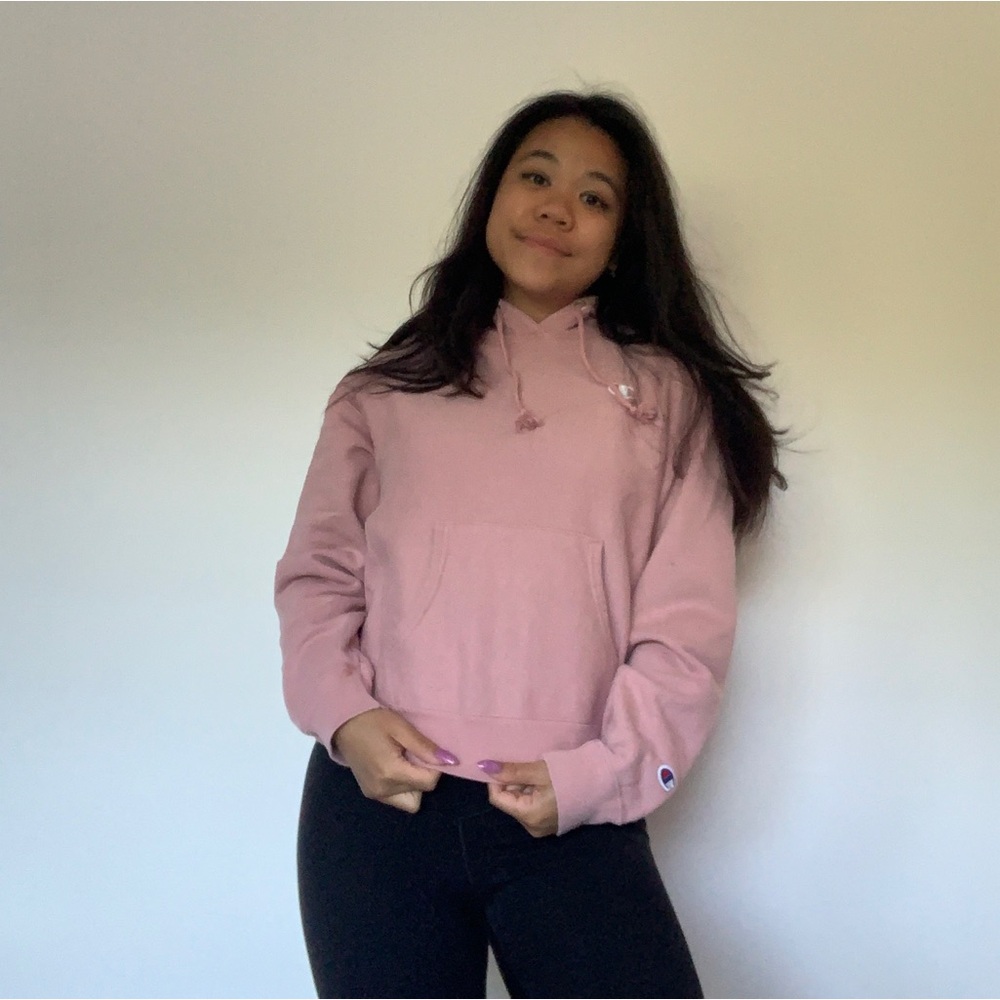 Champion Reverse Weave Arena Small Hoodie in Pink